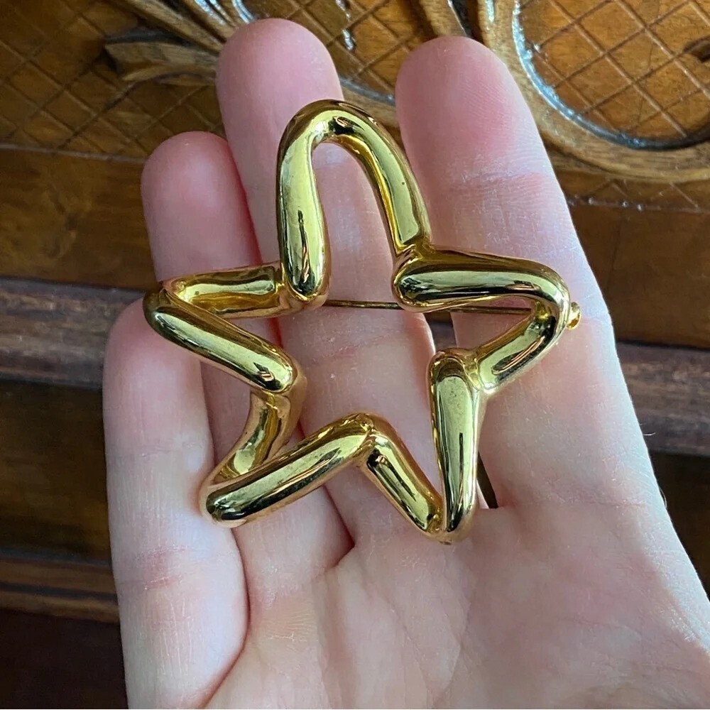 Statement Large Chunky Gold Tone 3D Star ⭐️ Brooch Vintage - Picture 5 of 9